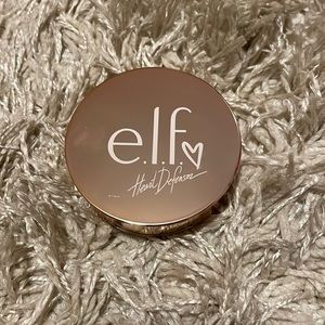 E.L.F c Heart Defensor Highlighter Compact